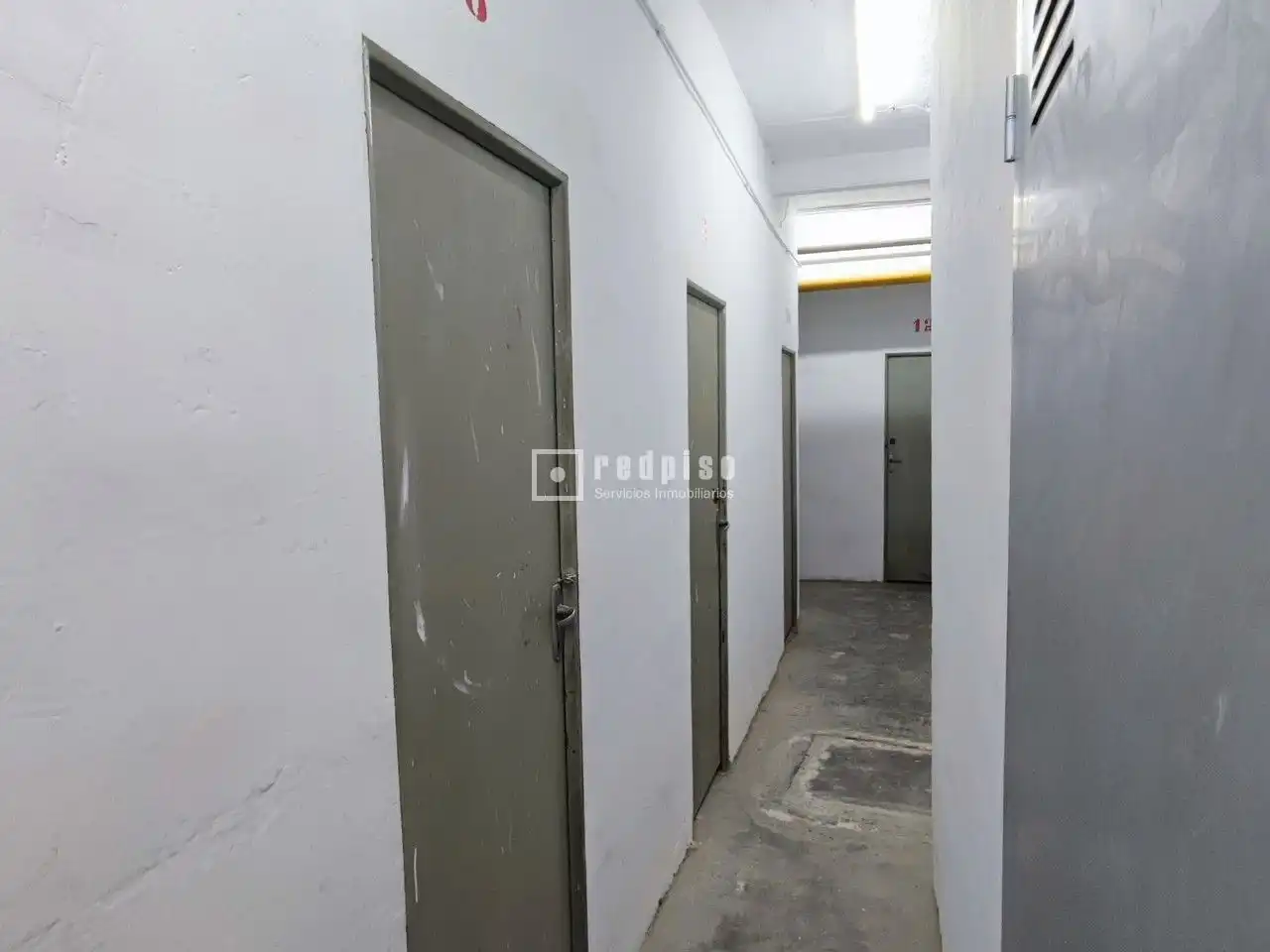 Garage for sale in Madrid