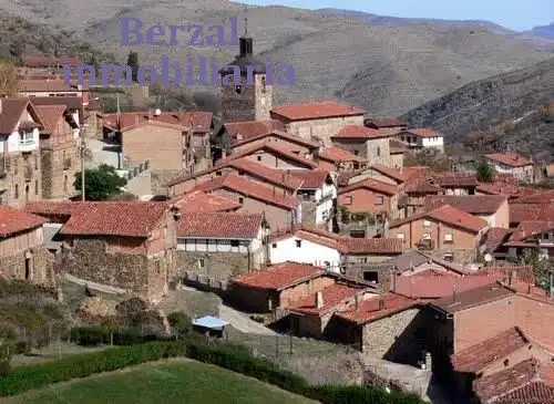 Vista exterior de Casa o chalet en venta en Laguna de Cameros con Terraza