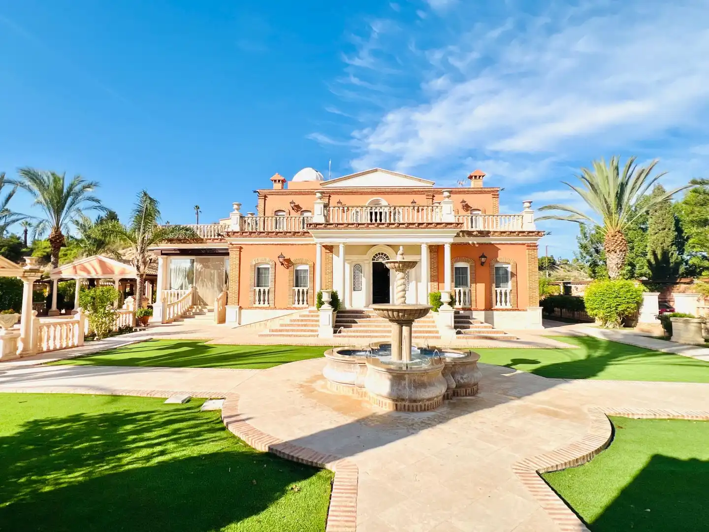 Chalet con piscina en venta en Jubalcoi