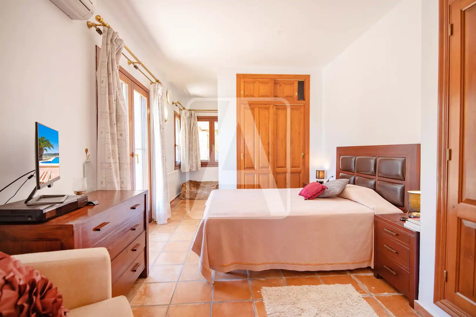 Habitación de Finca rústica en venta en Benissa con Aire acondicionado, Calefacción y Jardín privado