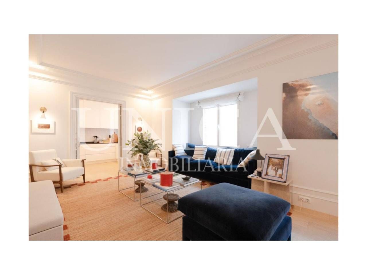 Living room of Flat for sale in  Madrid Capital  with Air Conditioner and Heating