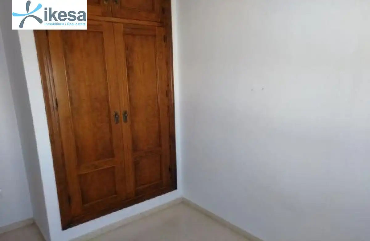 Casa adosada en venta en Avenida de Rota