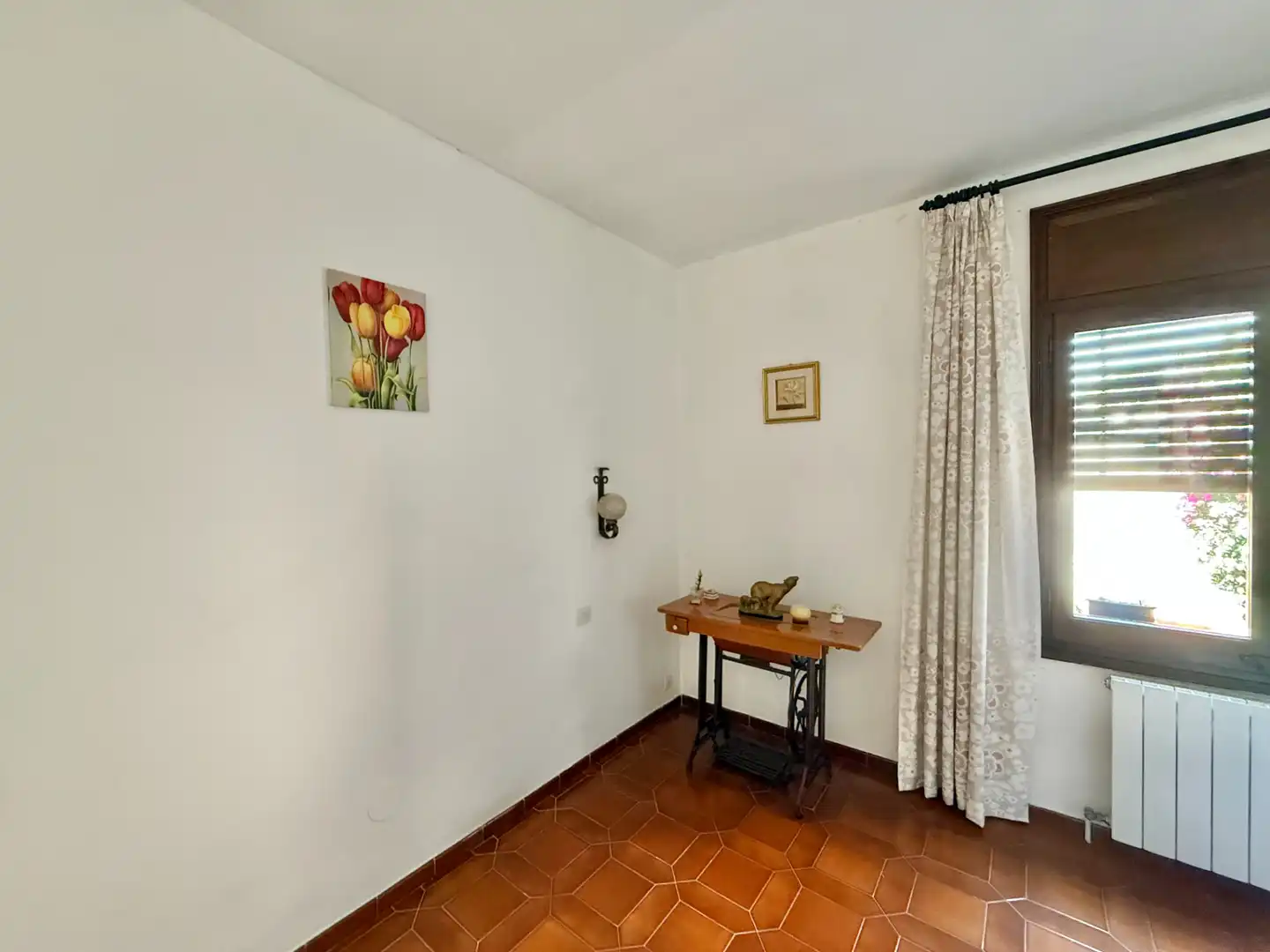 Casa con terraza en venta en Carrer de Guillem de Bonadona 14, imagen 20