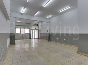 Local comercial en venda a Carrer d'Alella 51