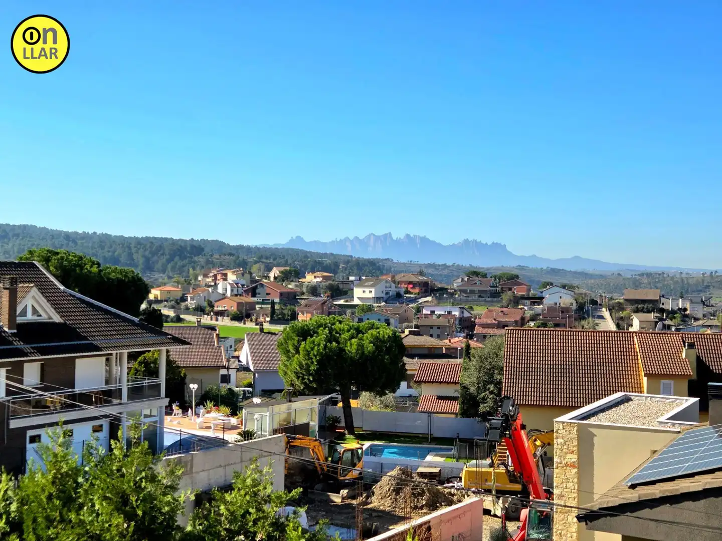 Exterior view of Houses for sale in Navarcles  with Community pool
