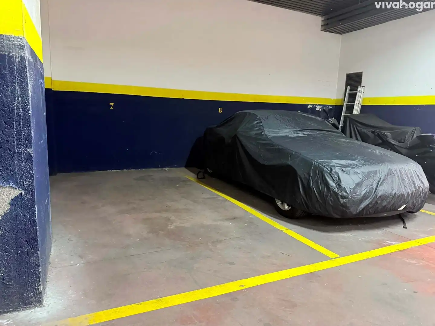 Parking of Flat for sale in Madrid  with Air Conditioner, Heating and Furnished
