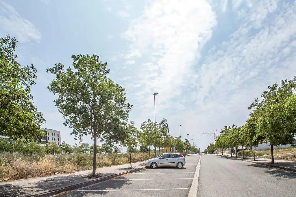 Terreno residencial en venta en Calle José María Azcona, imagen 2