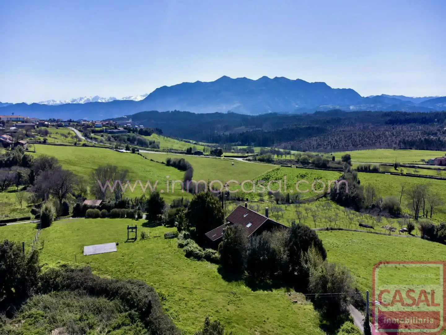 Casa o chalet en venta en Colunga con Calefacción, Terraza y Trastero