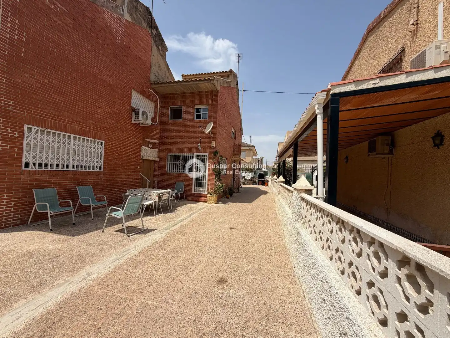 Vista exterior de Dúplex en venta en Los Alcázares con Aire acondicionado, Calefacción y Terraza