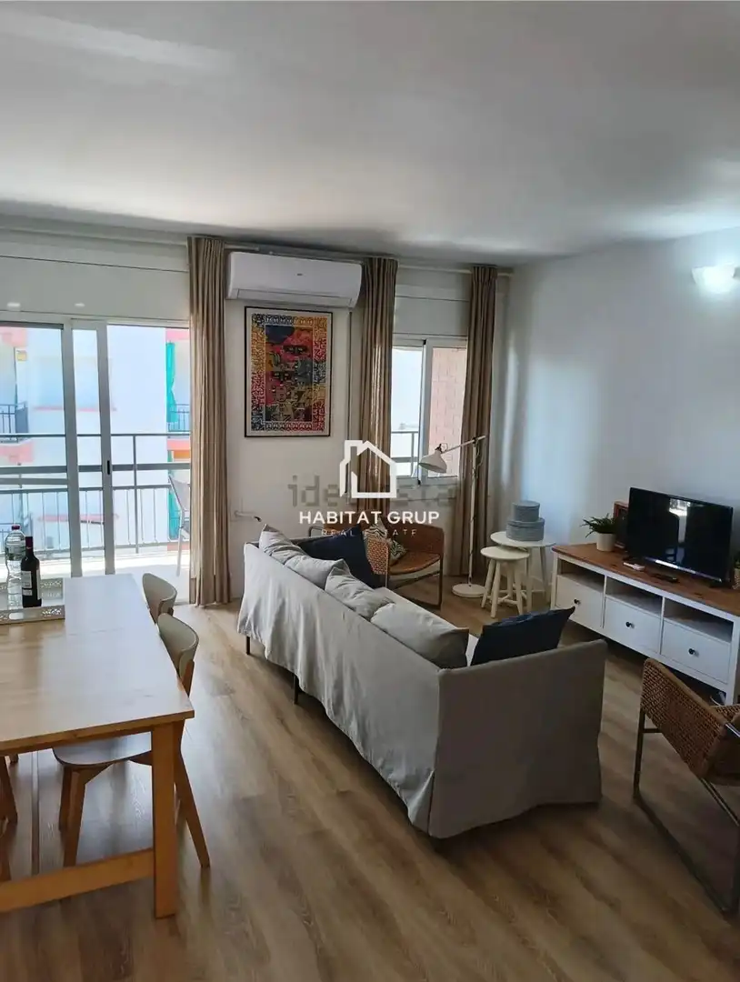 Sala d'estar de Pis en venda en Calafell amb Aire condicionat, Calefacció i Terrassa