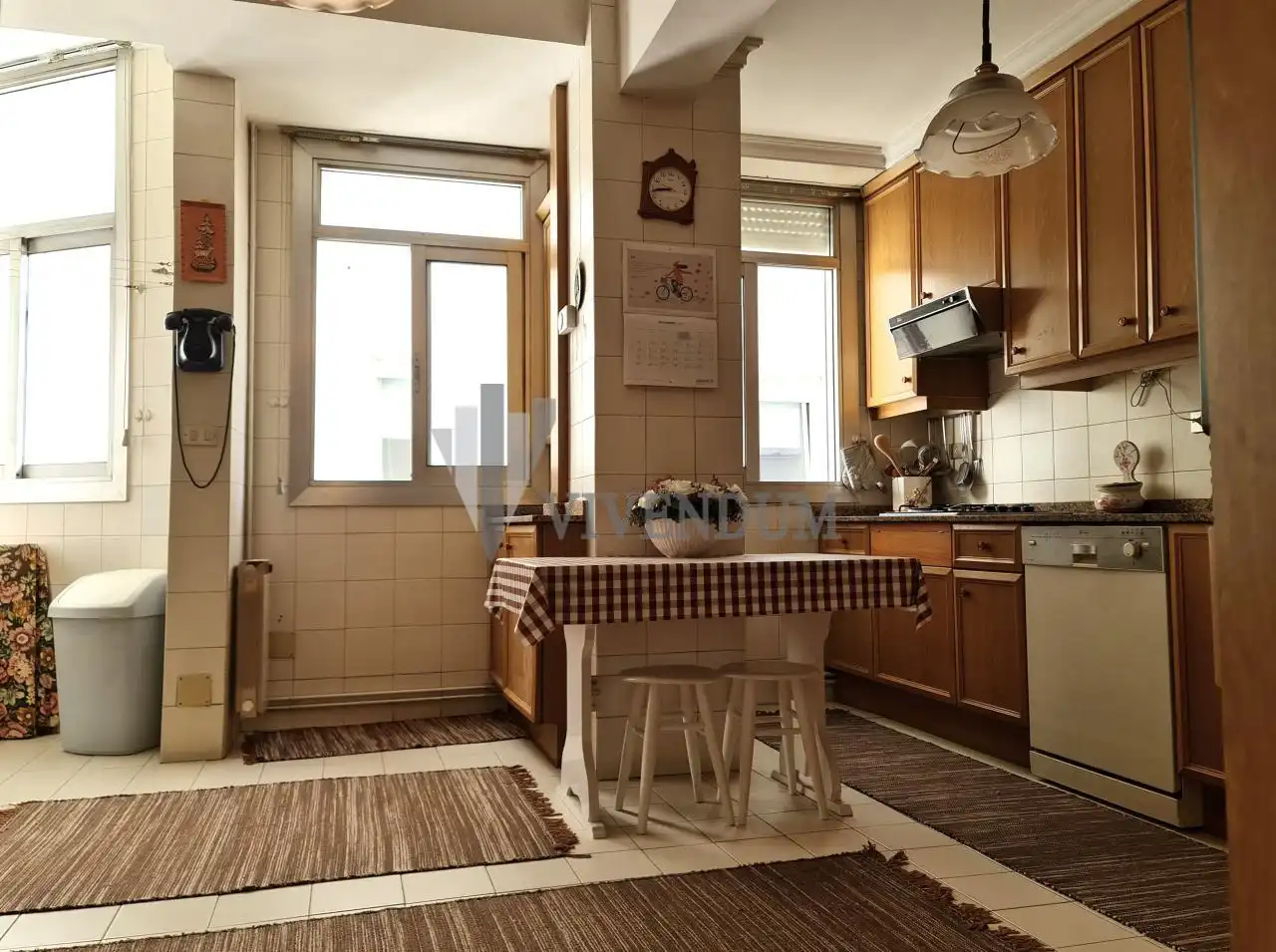 Kitchen of Flat for sale in Vigo   with Heating, Parquet flooring and Terrace