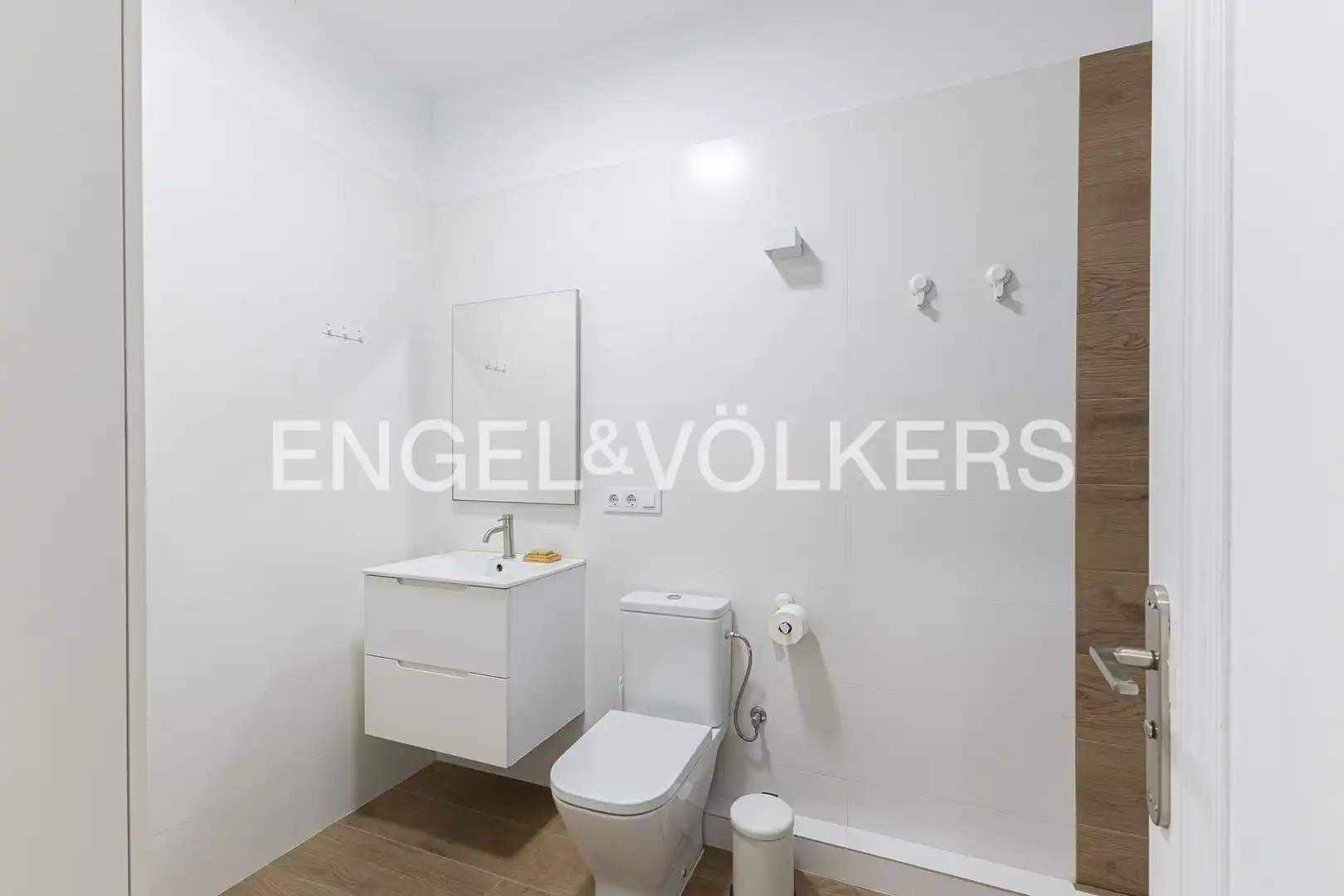 Baño de Piso en venta en Barcelona con Aire acondicionado, Calefacción y Parquet