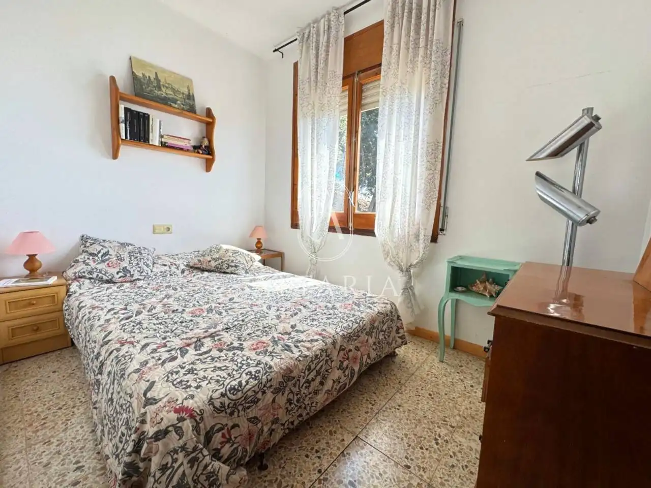 Dormitori de Finca rústica en venda en Pineda de Mar amb Jardí privat, Piscina i Alarma