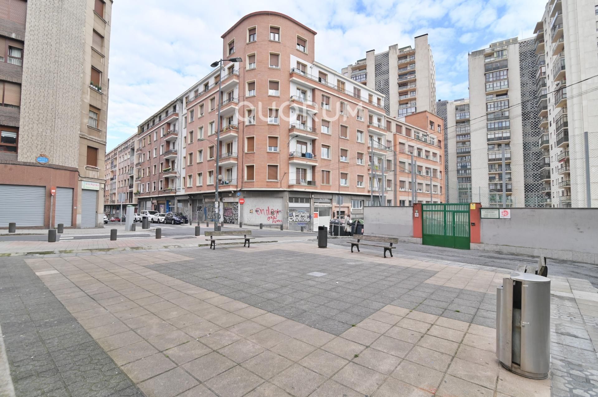 Exterior view of Flat for sale in Bilbao   with Heating, Terrace and Balcony