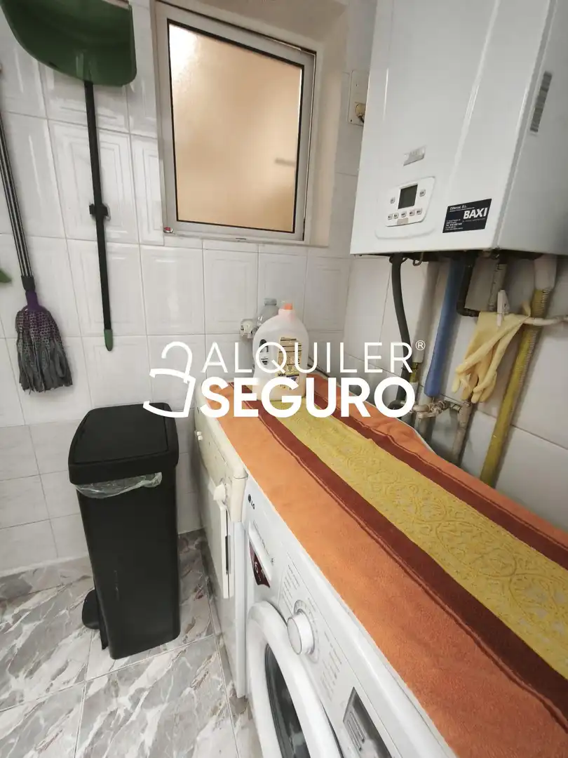 Cocina de Piso de alquiler en Zaragoza con Aire acondicionado, Calefacción y Terraza