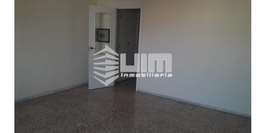 Dormitori de Pis en venda en Sagunto / Sagunt amb Balcó