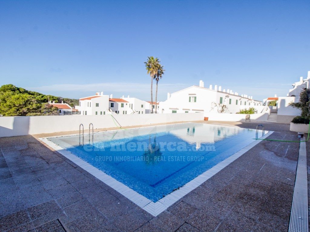 Außenansicht von Wohnungen zum Verkauf in Es Mercadal mit Klimaanlage und Terrasse