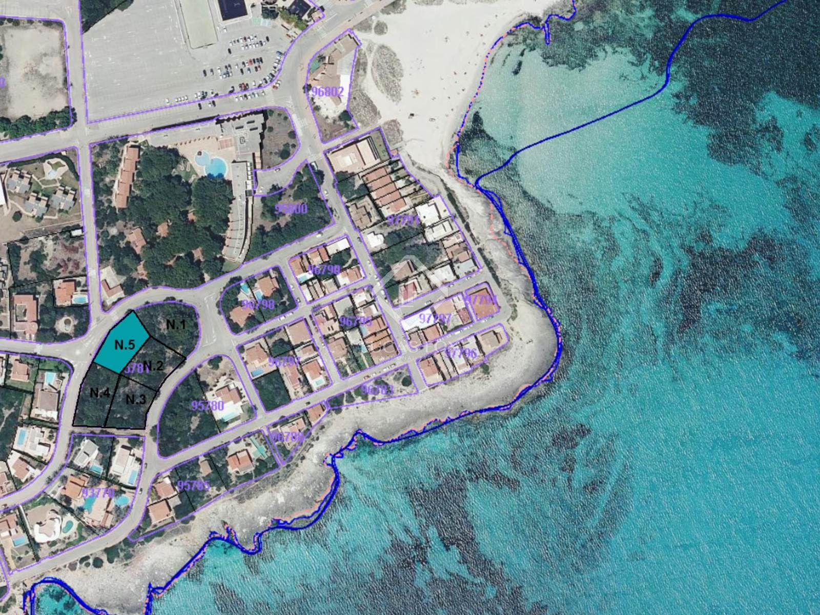 Land for sale in Sant Lluís