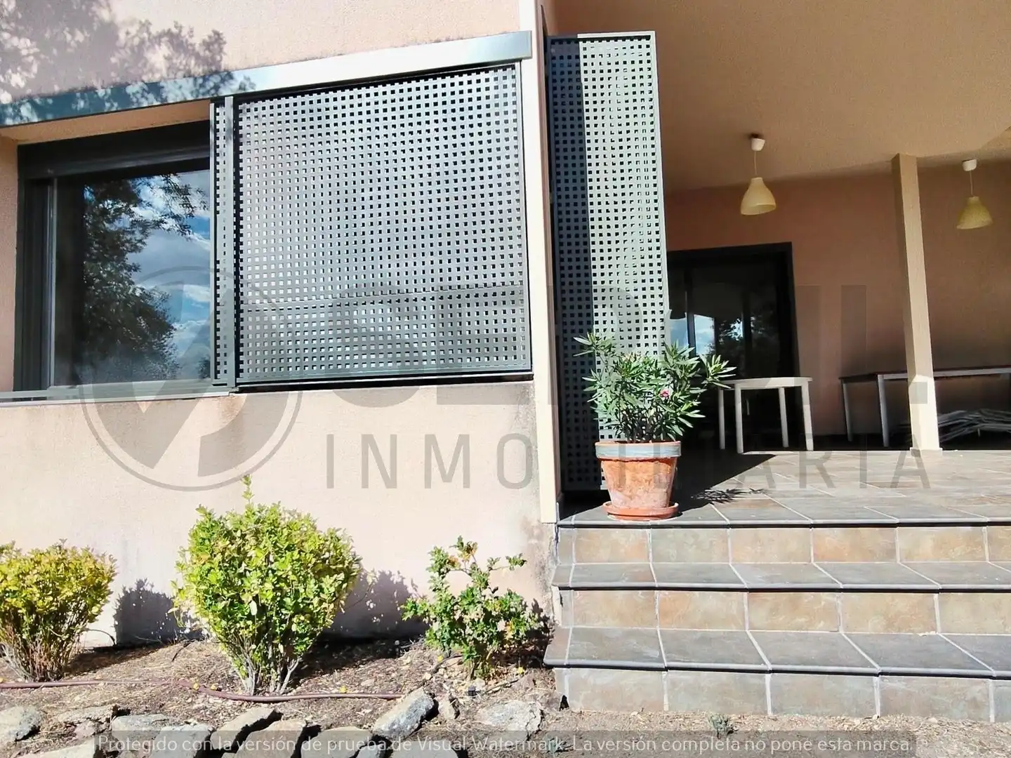 Terrassa de Casa o xalet en venda en Navas de Riofrío amb Calefacció, Jardí privat i Traster