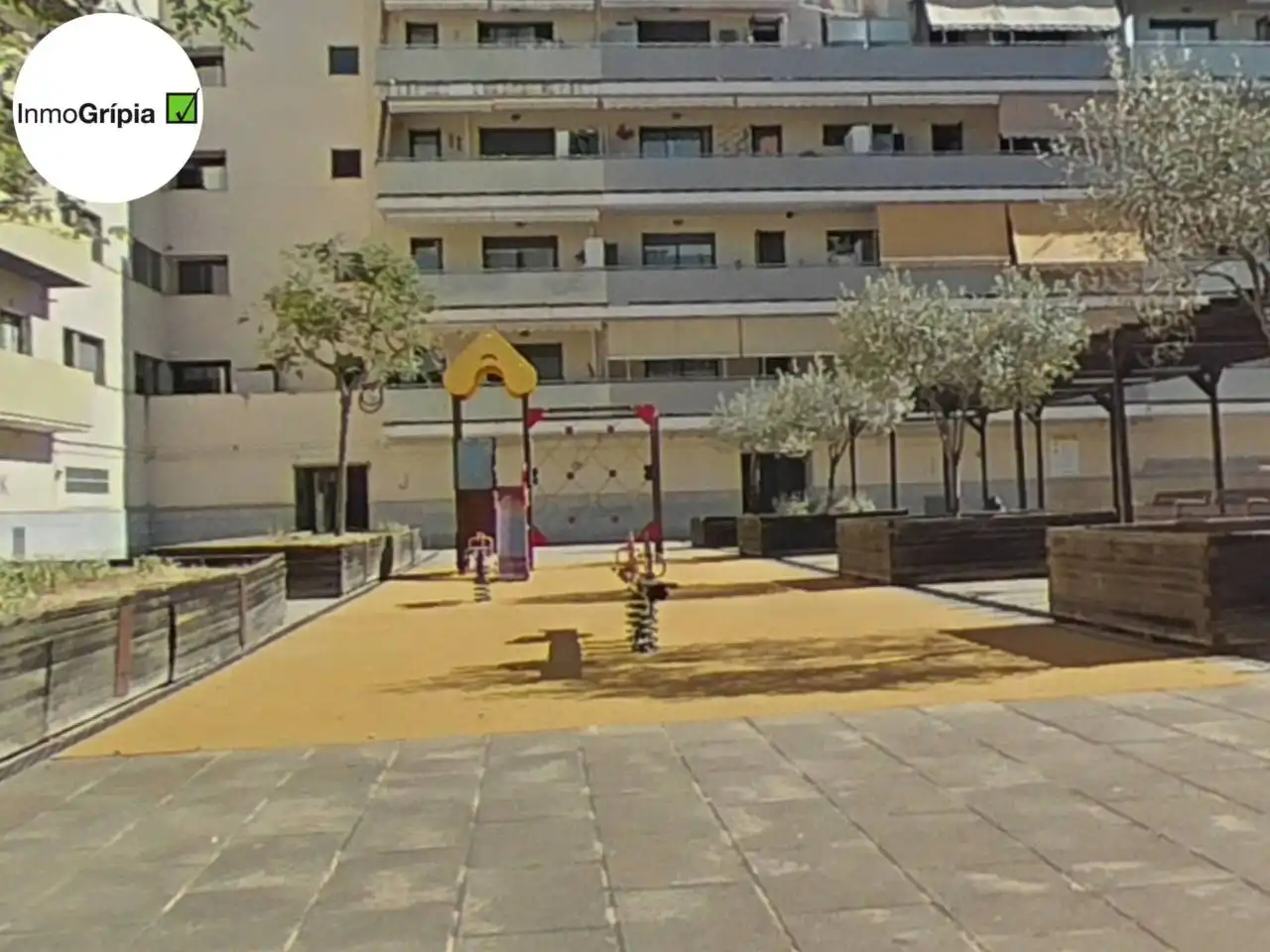 Parkplatz von Wohnung zum Verkauf in Terrassa mit Klimaanlage, Heizung und Parkett