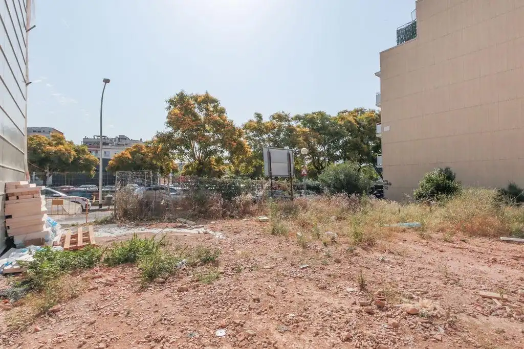 Residential land for sale in Carrer RIERA DE LA BISBAL 23, imagen 5