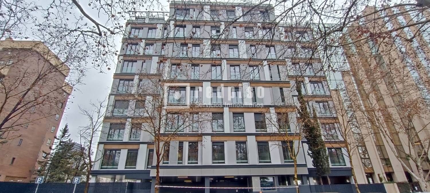 Exterior view of Apartment for rent in  Madrid Capital  with Air Conditioner, Heating and Swimming Pool