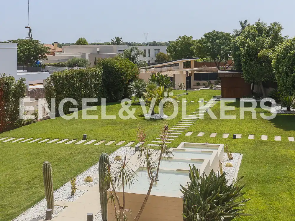Houses for sale in Bétera  with Air Conditioner, Heating and Private garden