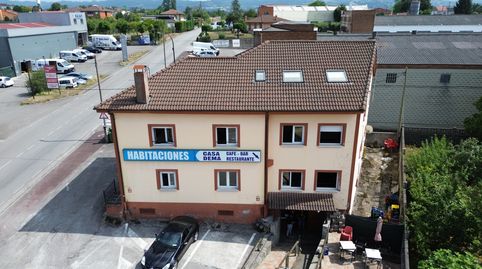 Foto 2 de Edifici en venda a Carretera de la Estación, Viella - Granda - Meres, Siero
