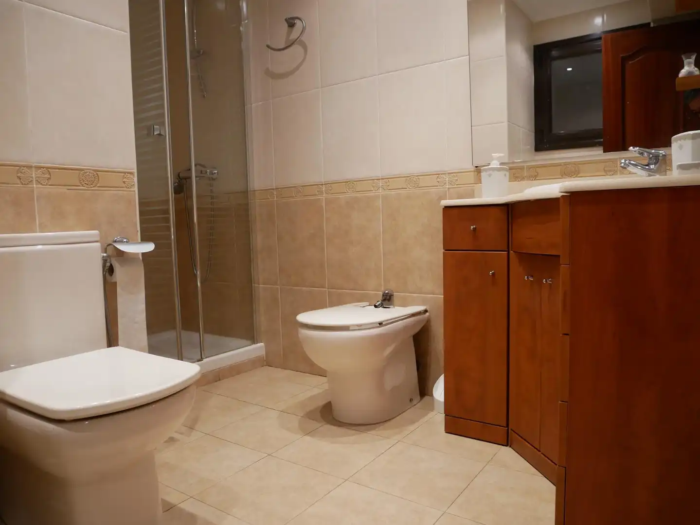 Baño de Piso en venta en Basauri  con Calefacción y Balcón