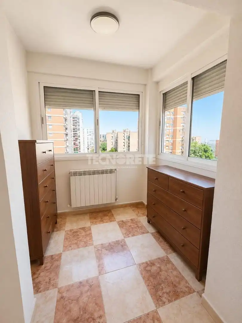 Bedroom of Flat for sale in Madrid  with Air Conditioner and Heating