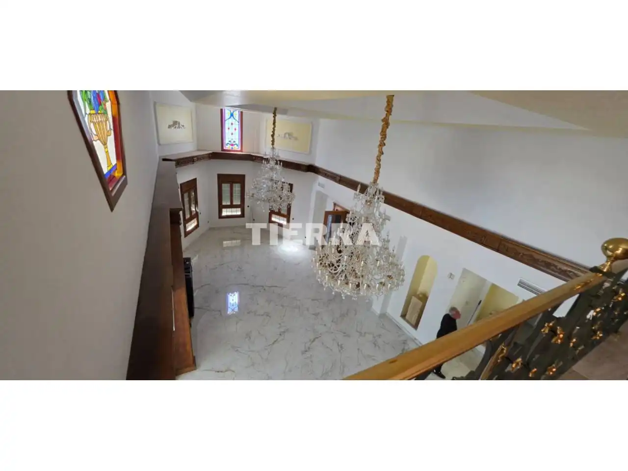 Chalet con piscina en venta en Calle los lirios, imagen 9