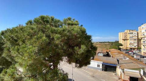Photo 4 of Flat for sale in Bonanza - Avda de Huelva - Barrio Andalucia, Cádiz