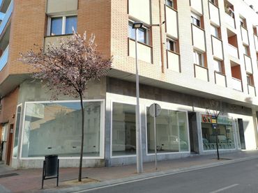 Locale commerciale in vendita a de Catalunya 2