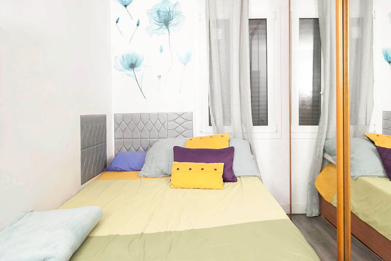 Bedroom of Flat for sale in  Barcelona Capital  with Air Conditioner
