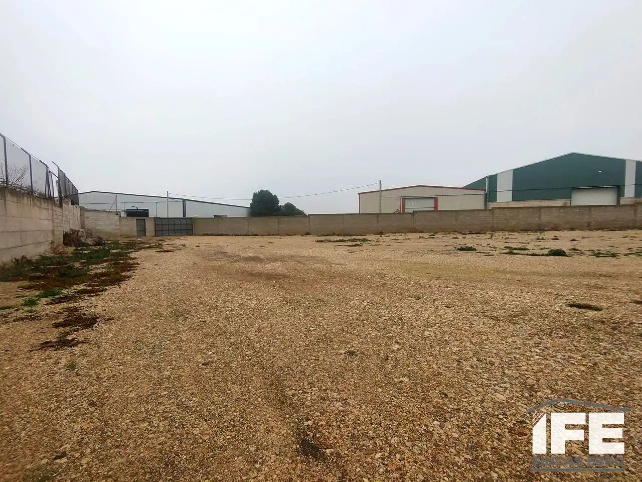 Fabrik Grundstücke zur Miete in Alagón