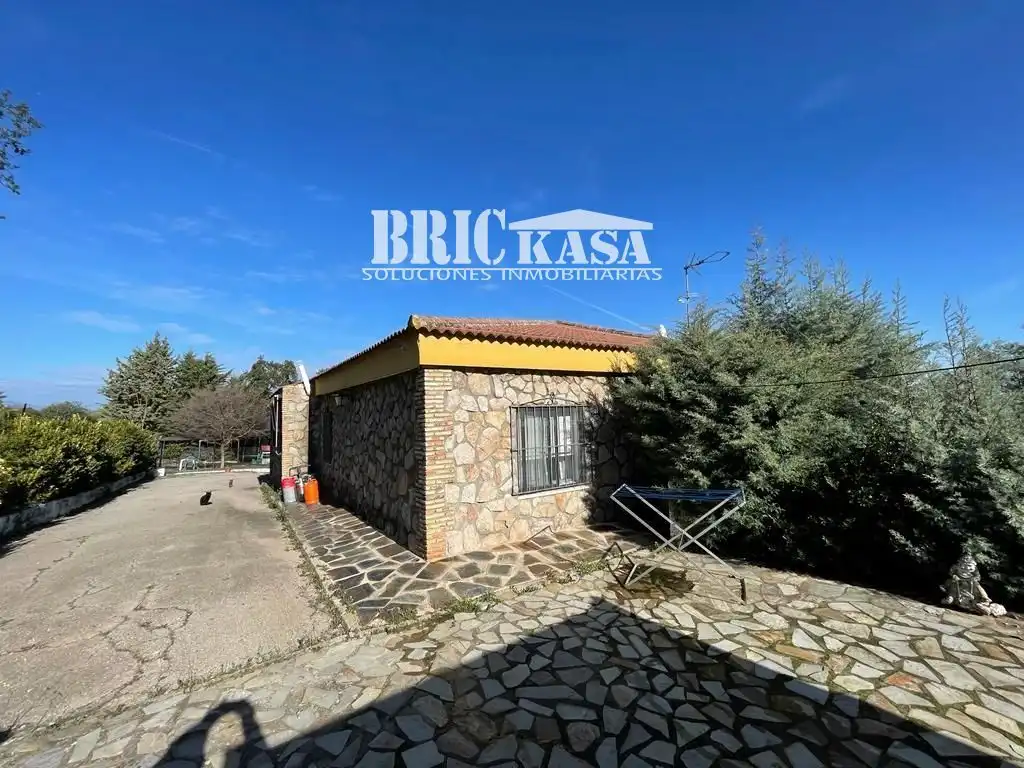 Xalet amb piscina en venda a Sierra de Fuentes, imagen 4