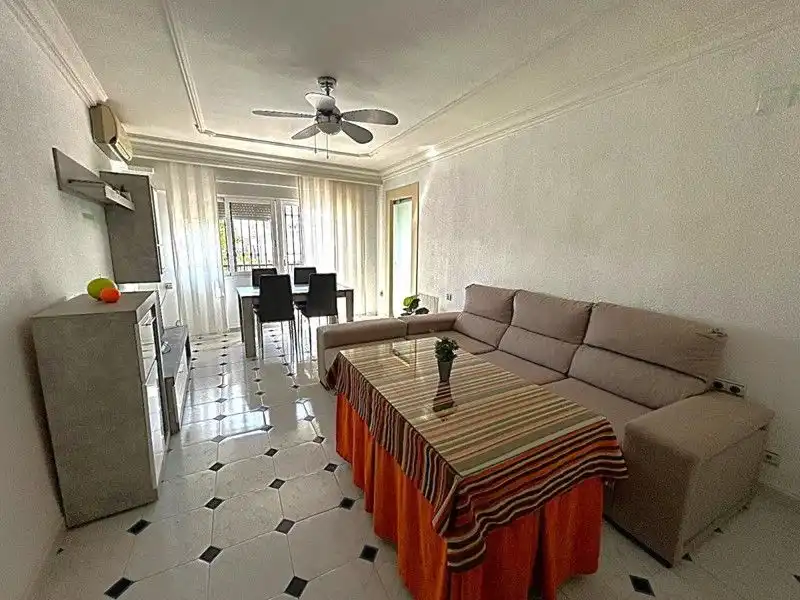 Sala de estar de Piso en venta en Atarfe con Terraza y Amueblado