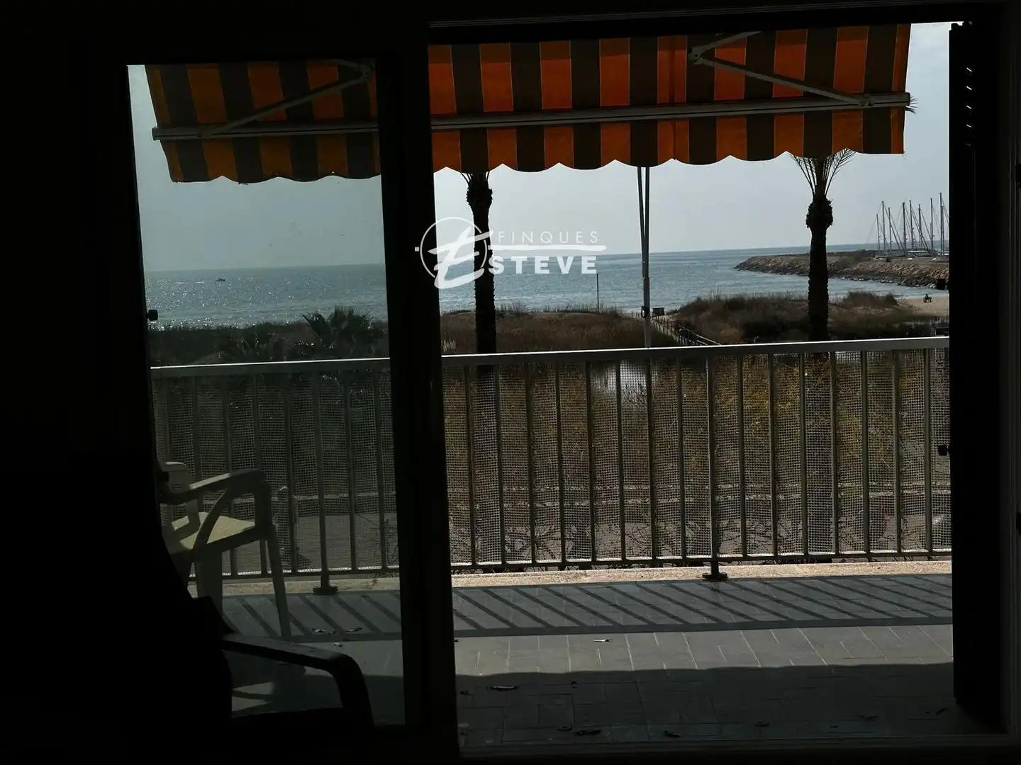 Wohnung zum Verkauf in Calafell mit Terrasse und Abstellraum