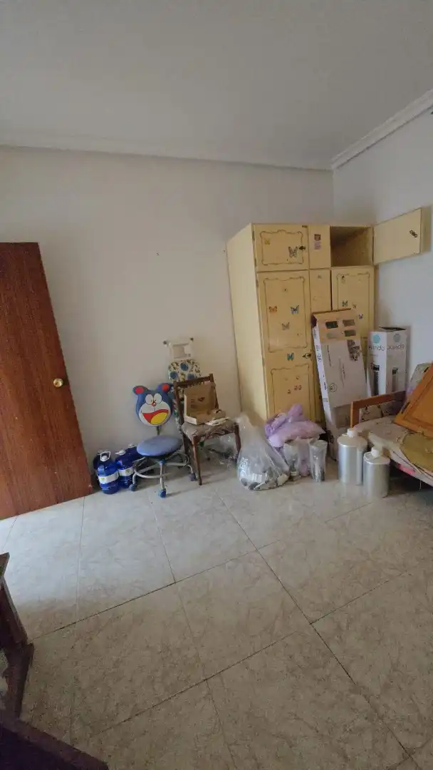 Casa adosada en venta en Consuegra con Terraza y Trastero