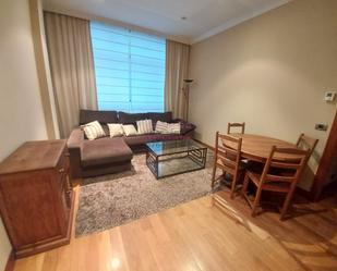 Living room of Flat to rent in Vigo   with Heating, Parquet flooring and Storage room