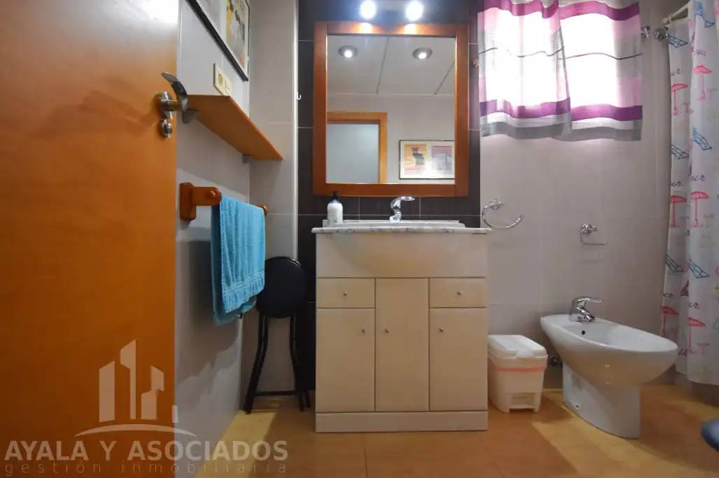 Bathroom of Flat for sale in Mazarrón  with Air Conditioner, Heating and Balcony