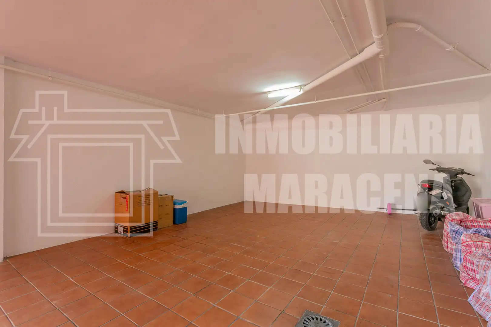 Houses for sale in Granada  with Air Conditioner, Heating and Parquet flooring
