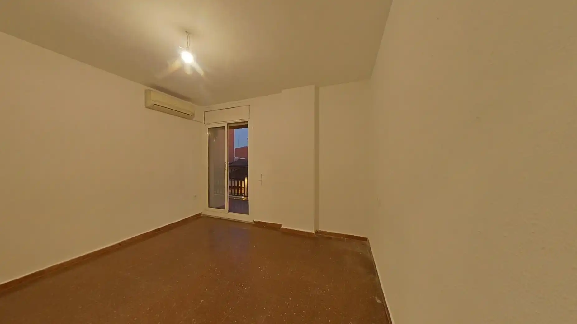 Piso en venta en MARE DE DEU DE LOURDES, La Serreta