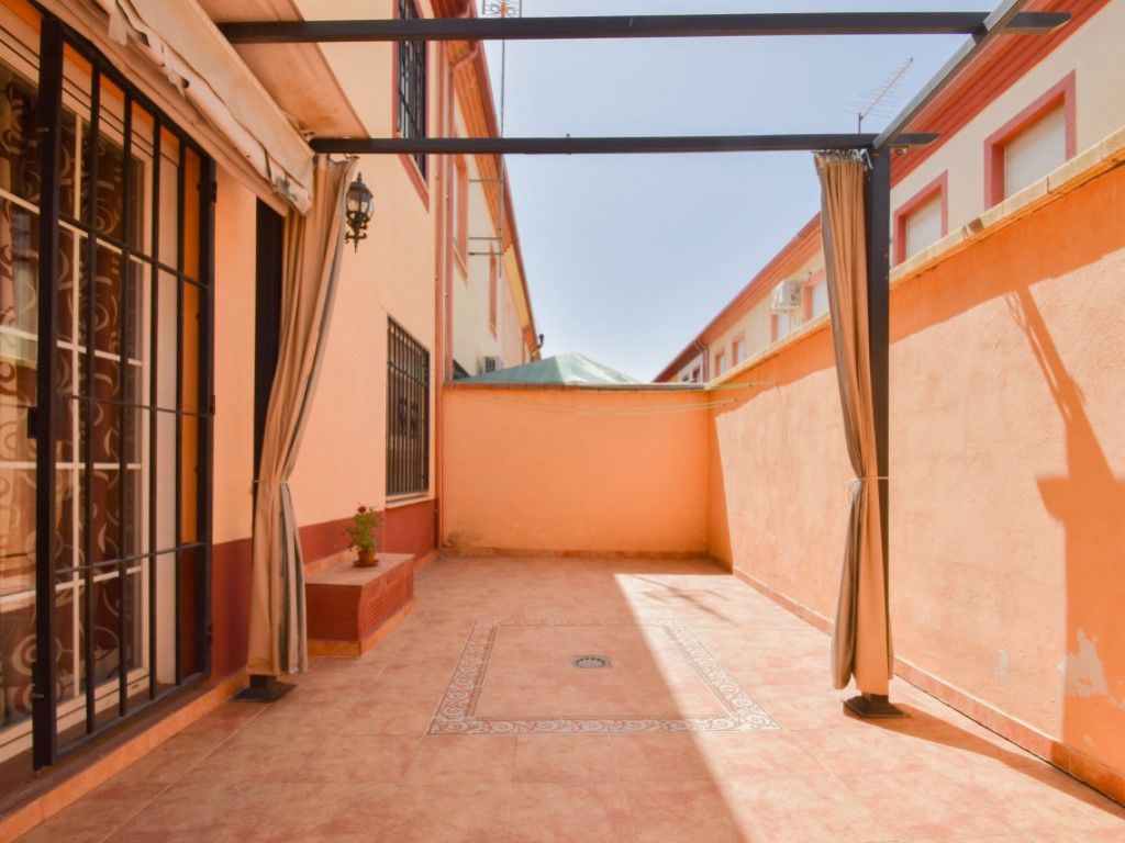 Terrassa de Casa adosada en venda en Alhendín amb Terrassa