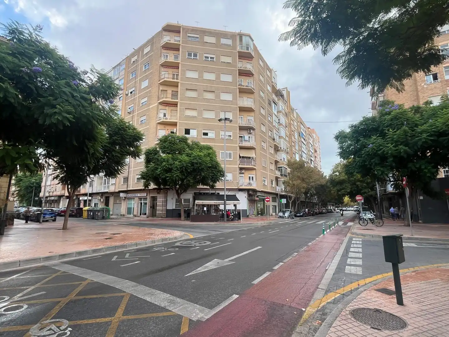 Vista exterior de Pis en venda en Cartagena amb Aire condicionat i Moblat