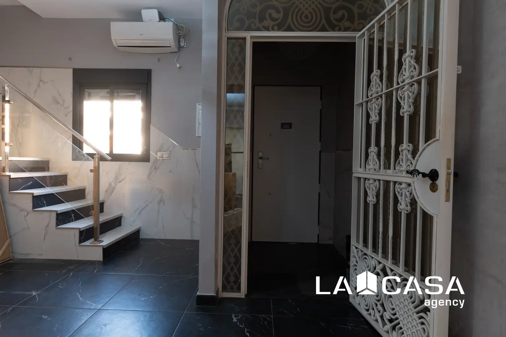 Casa o xalet en venda en Dos Hermanas amb Aire condicionat, Terrassa i Traster
