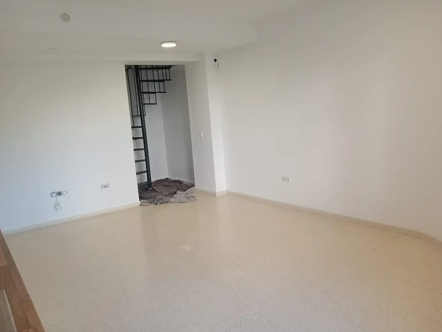 Dúplex en venda a Calle Zambullon, 60, Sanlúcar la Mayor