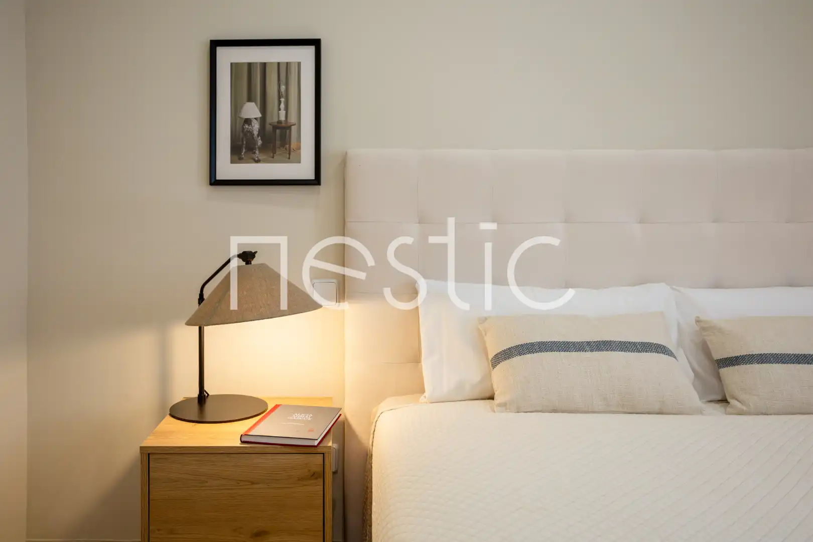 Schlafzimmer von Wohnungen zur Miete in Madrid mit Klimaanlage, Heizung und Möbliert