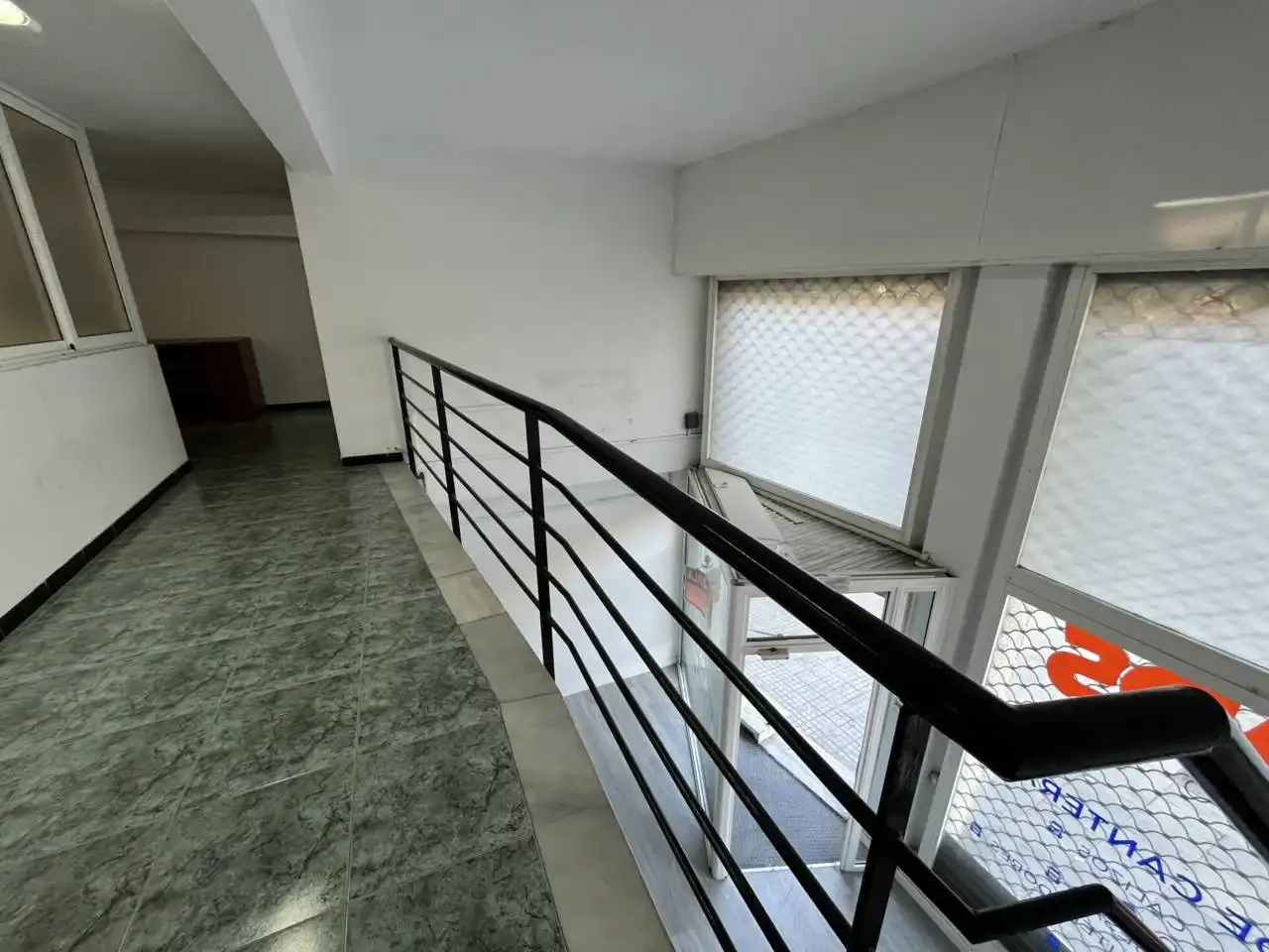 Local de alquiler en Avenida Anselm de Riu, 38, Singuerlín