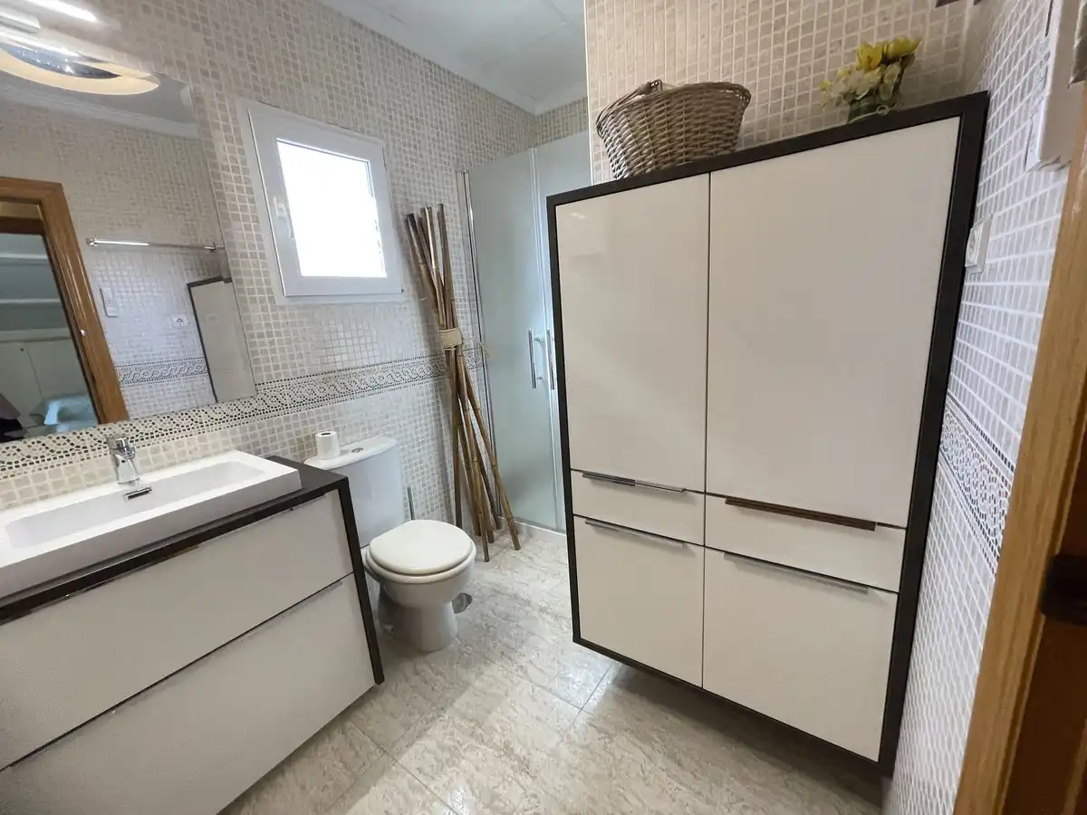 Bany de Casa o xalet en venda en Pilar de la Horadada amb Aire condicionat, Jardí privat i Terrassa